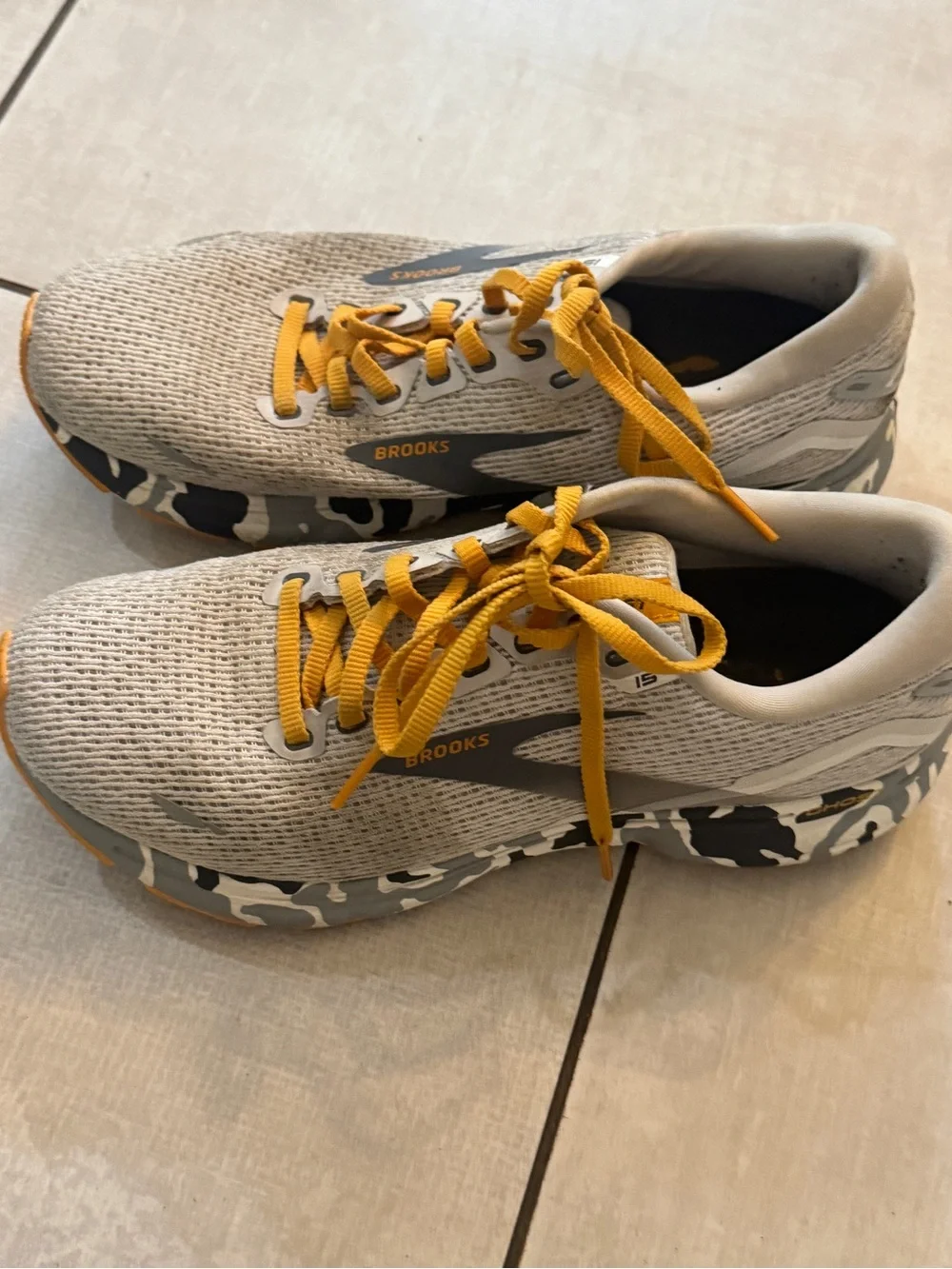 Brooks women’s Gray and orange Lace-Up Running Sneakers